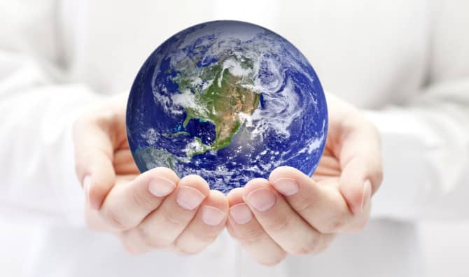 10 Ways to Be Good to the Earth (Everyday)