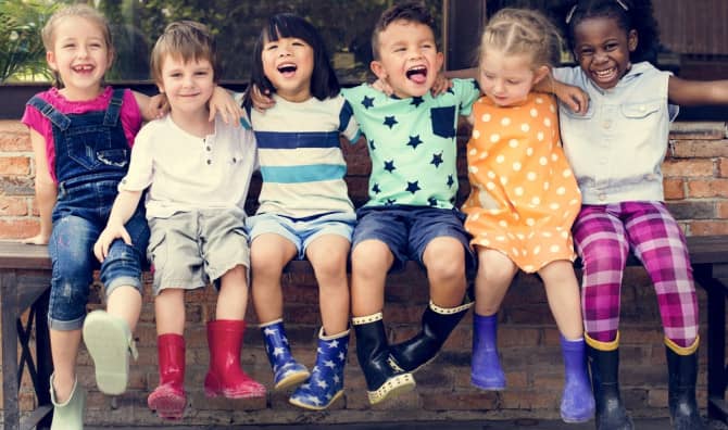 7 Signs of a True Friend