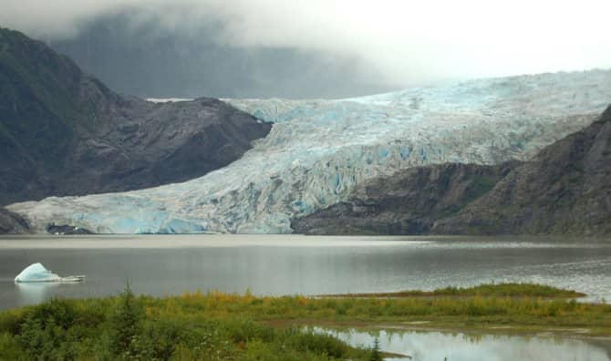 World Bank Donates $200 Billion to Slow Climate Change