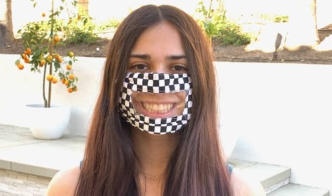 17-Year-Old’s Clear Face Masks Help the Hearing Impaired Community