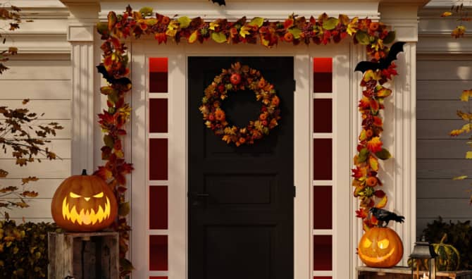 7 Boo It Yourself Halloween Decorations