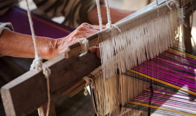 This Initiative Helps Displaced Women Weave a Brighter Future