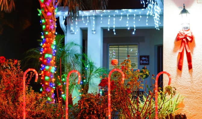 Florida Man Pays Overdue Utility Bills for 114 Families