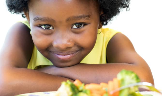 Janitor in Miami Lovingly Cooks for Thousands