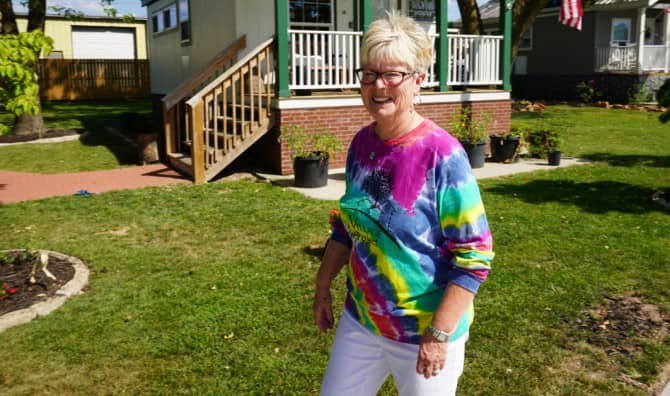 This Kind Neighbor Finds Tiny Houses to Help her Community