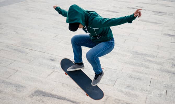Octogenarian Skateboarder Is Role Model for All