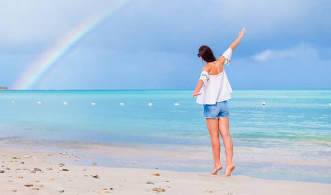 7 Benefits of Beach Walking