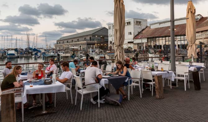 New Outdoor Air-Conditioning System Requires Almost no Electricity