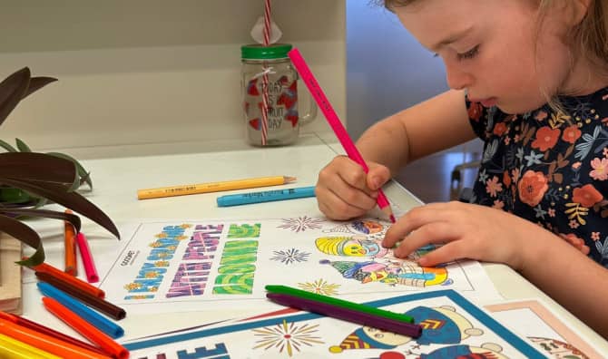 Summer is the Ideal Time to Get Your Kids into Mindful Coloring
