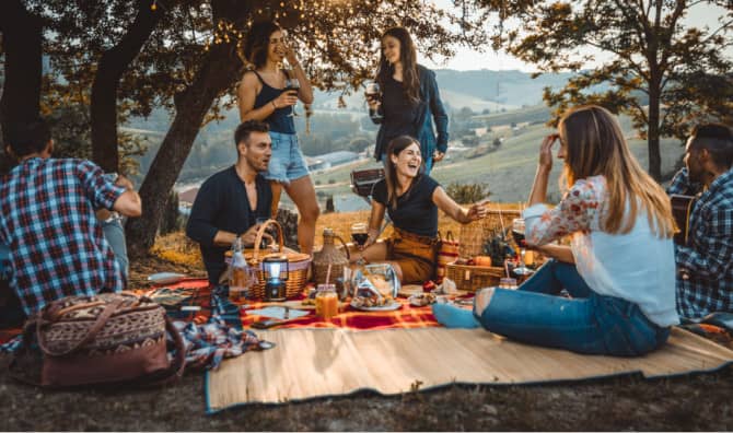 5 Ways to Create a Memorable Picnic