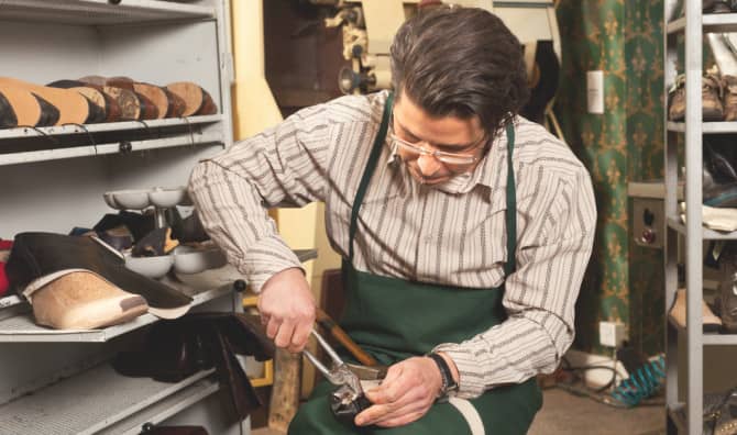 A Fashion Forward Solution to Mend and Reuse Clothes