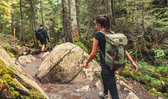 6 Hiking Spots Around the World to Explore