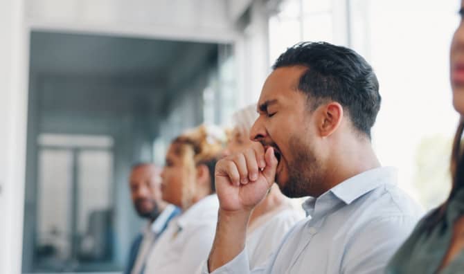 The Benefits of Yawning According to Science