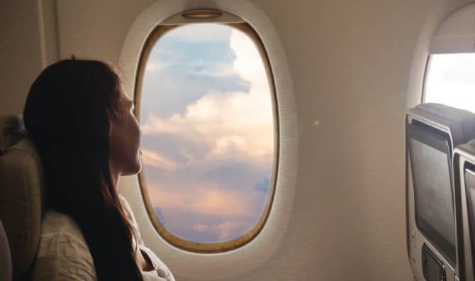 5 Ways to Remain Calm When You Fly
