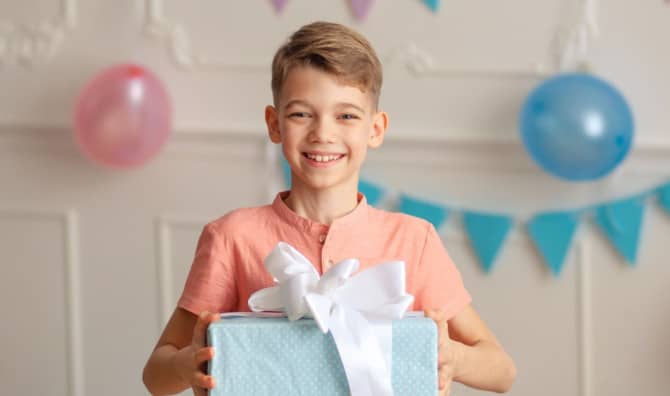 This 8-Year-Old is Gifting Kindness