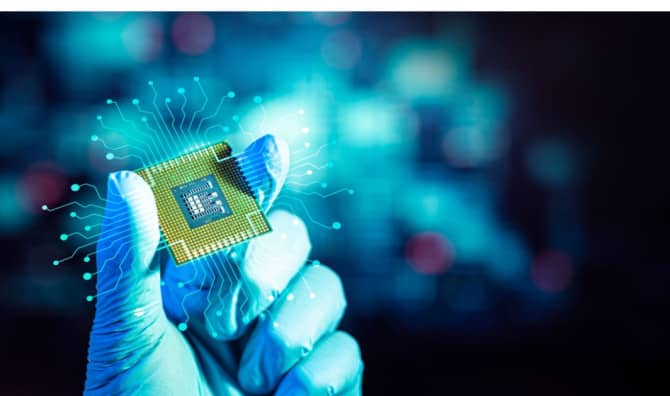 Israeli Scientists Are Turning Pencils Into Computer Chips