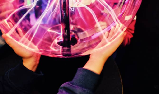 An Electric Light Show in Your Hands