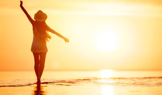 6 Things You Can Do With Others That Are More Fun Done Solo [LIST]