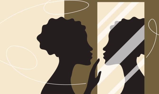 The Talking Mirror That Shows Women How Amazing They Are [VIDEO]