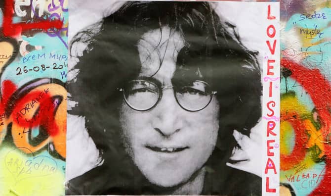 John Lennon’s “Imagine” Sung by the World [VIDEO]