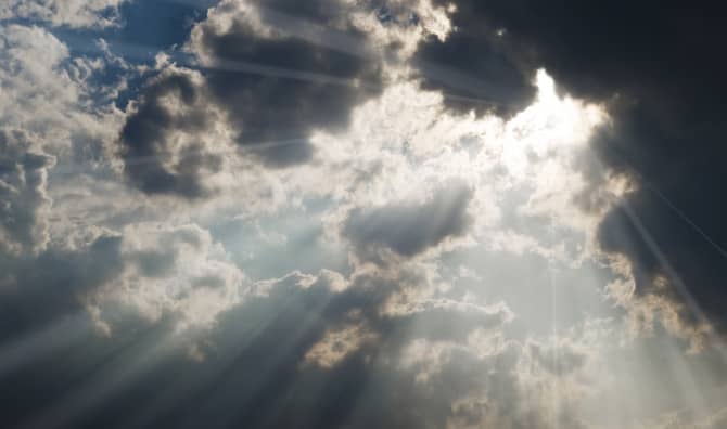 7 Tips to Find the Silver Lining Within Yourself