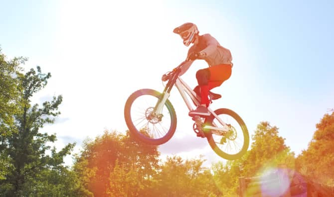 6 Bike Videos That Will Make You Want to Ride [LIST]