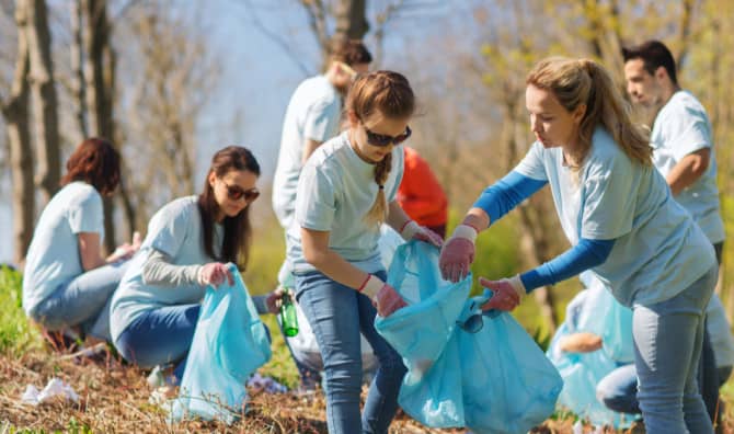 How Much Do You Know about Volunteering? [QUIZ]