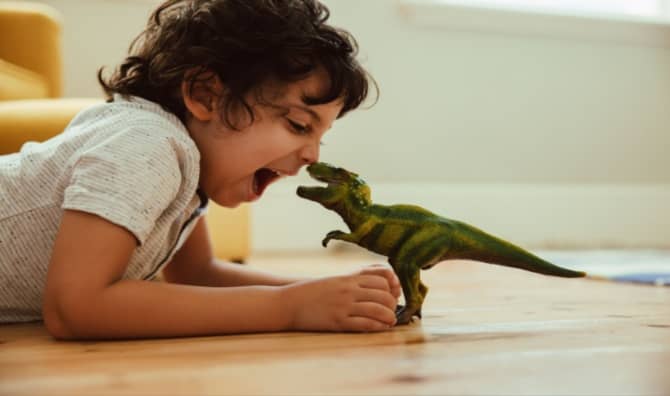 A TikTok trend has people gobbling up leafy greens dinosaur style.