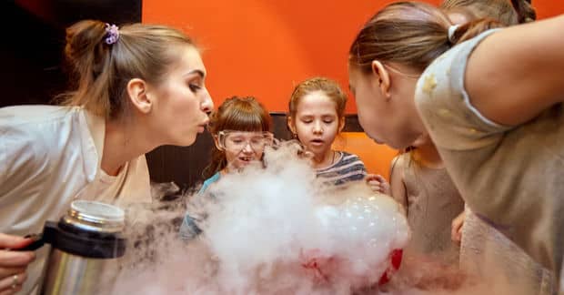 10 YouTube Channels that Make Science Accessible to Everyone