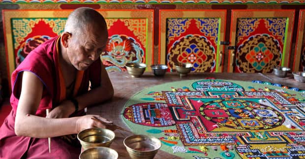 Learning How to Make Healing Mandalas 101