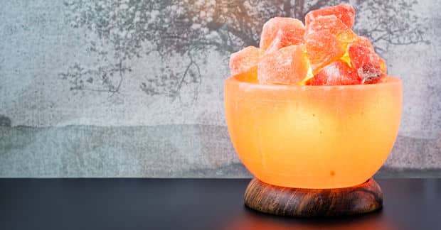 5 Reasons to Welcome a Himalayan Salt Lamp into Your Home!