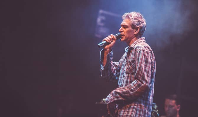 3000 Jews and Arabs Sing a Song of Peace and Hope