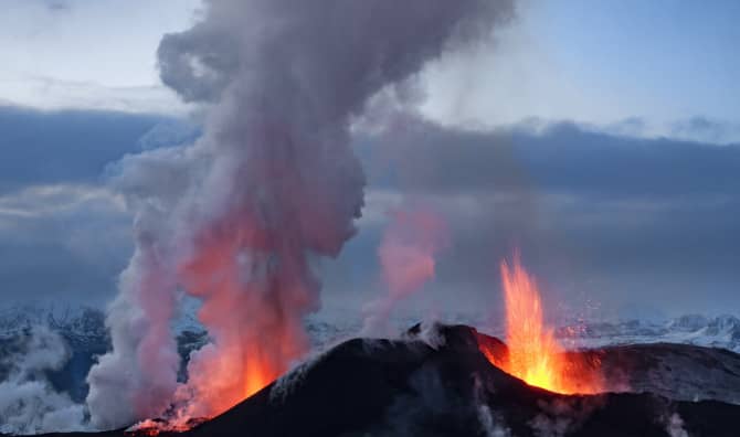 Iceland’s Year-Round Greenhouses Are Powered by Volcanoes
