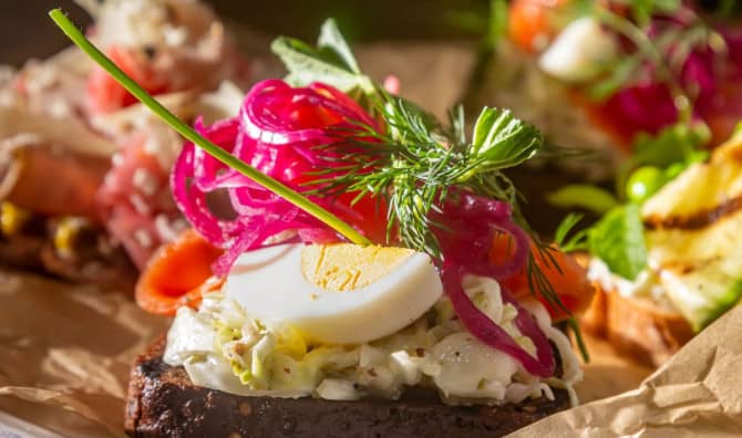 How to Eat Like a Scandinavian