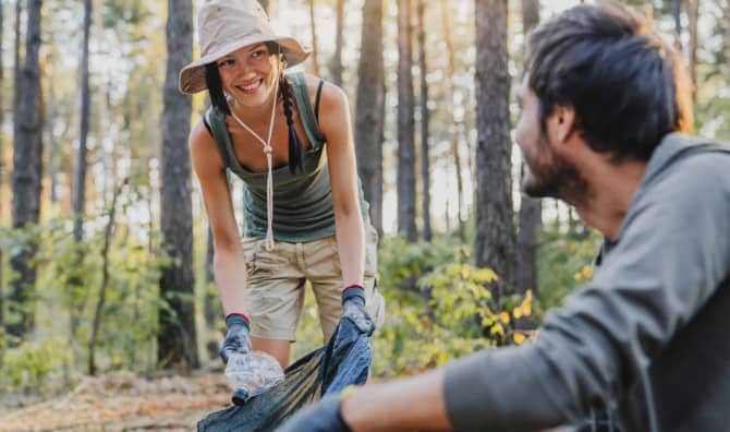 52 Good Deeds to Positively Impact the World