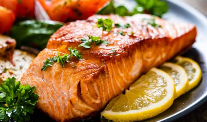 5 Wellness Benefits of Eating Salmon