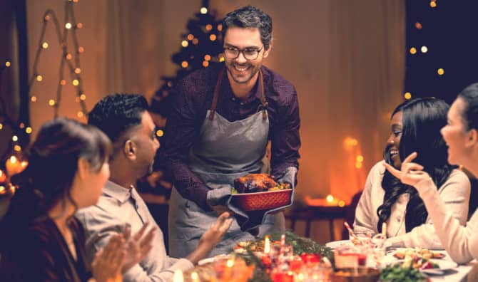 7 Hacks to Eat Smarter During the Holidays