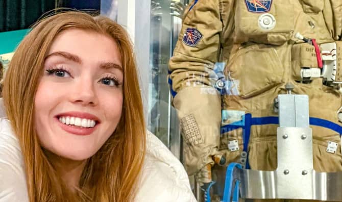 Miss England Inspires Girls by Becoming a Rocket Scientist