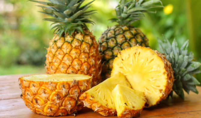 5 Fantastic Reasons to Eat Pineapple