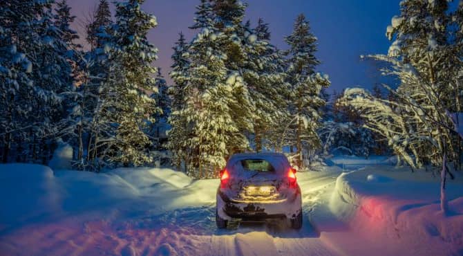 Must Have Car Essentials for Winter Travel