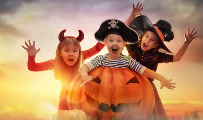 9 Spooky Halloween Fun Facts