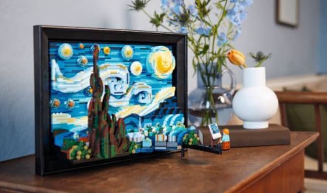 Make A Masterpiece With This ‘Starry Night’ Kit