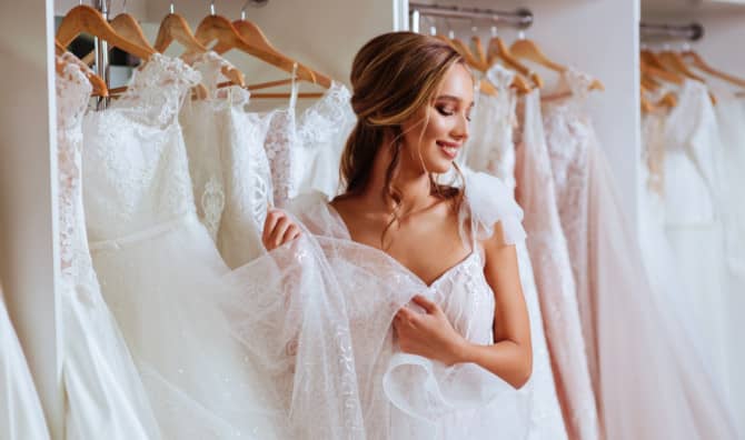 Massachusetts Nonprofit Donates Wedding Gowns to Healthcare Workers