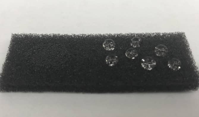 This Reusable Smart Sponge Can Clean up Oil Spills