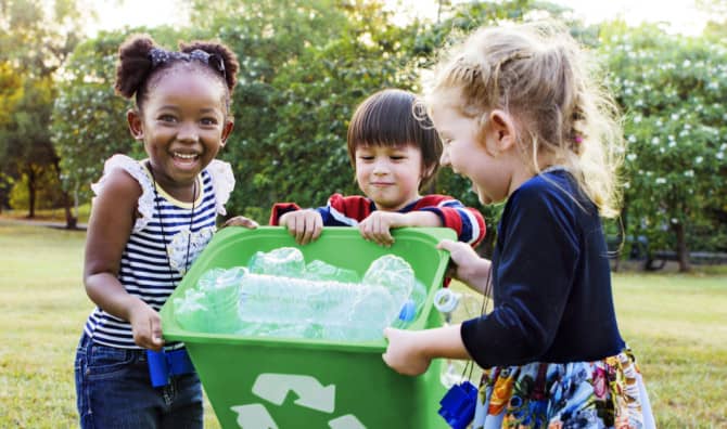 15 Great Volunteer Ideas For Kids of All Ages