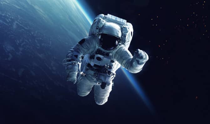 5 Out-of-this-World Videos
