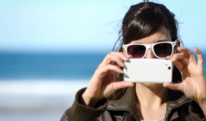 The App That Turns Your Photos into Good Deeds