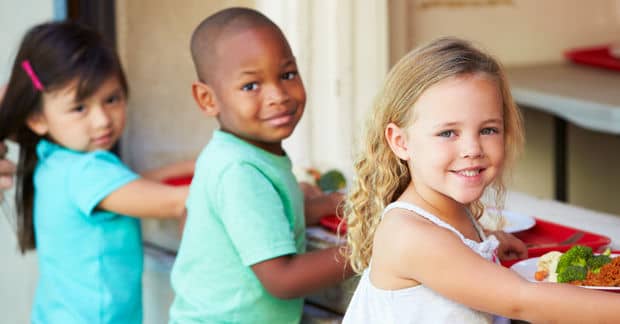 This School Turns Leftover Food into Take-Home Meals for Needy Kids