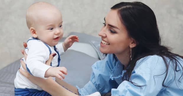 5 Ways Talking to Your Baby Can Boost Your Child’s Intelligence