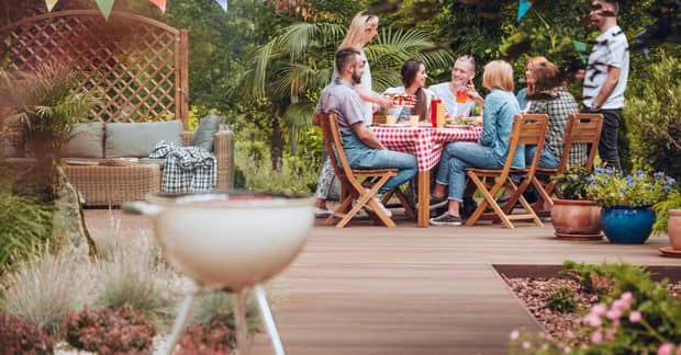 9 Plants That Will Keep Mosquitoes From Bugging You